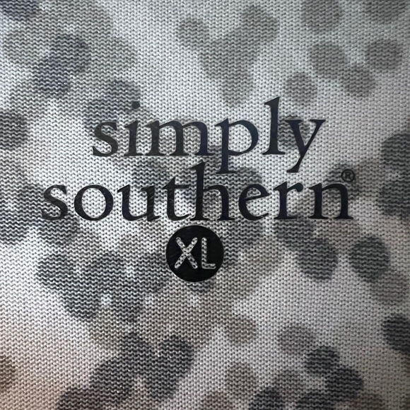 Patterned Pullover Sweater - Picture 3 of 5